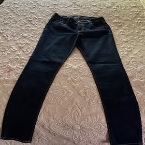Old Navy Super Skinny Jean